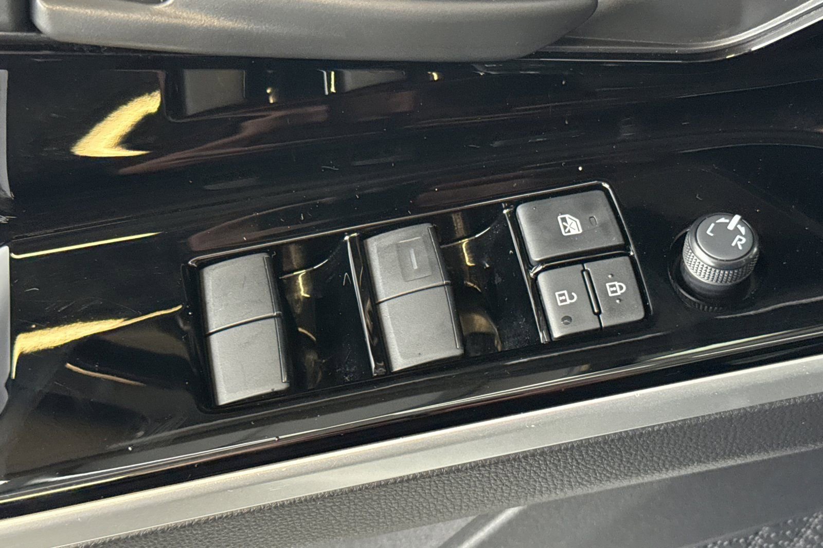 Certified 2024 Toyota bZ4X XLE image 14