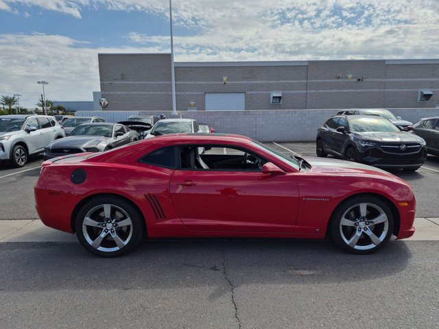 Used 2010 Chevrolet Camaro SS w/ RS Package RWD image 3