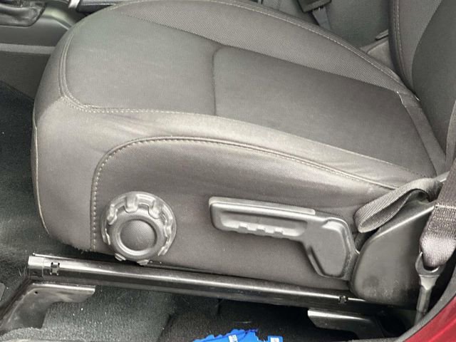 Used 2022 Jeep Wrangler Unlimited Sport image 15