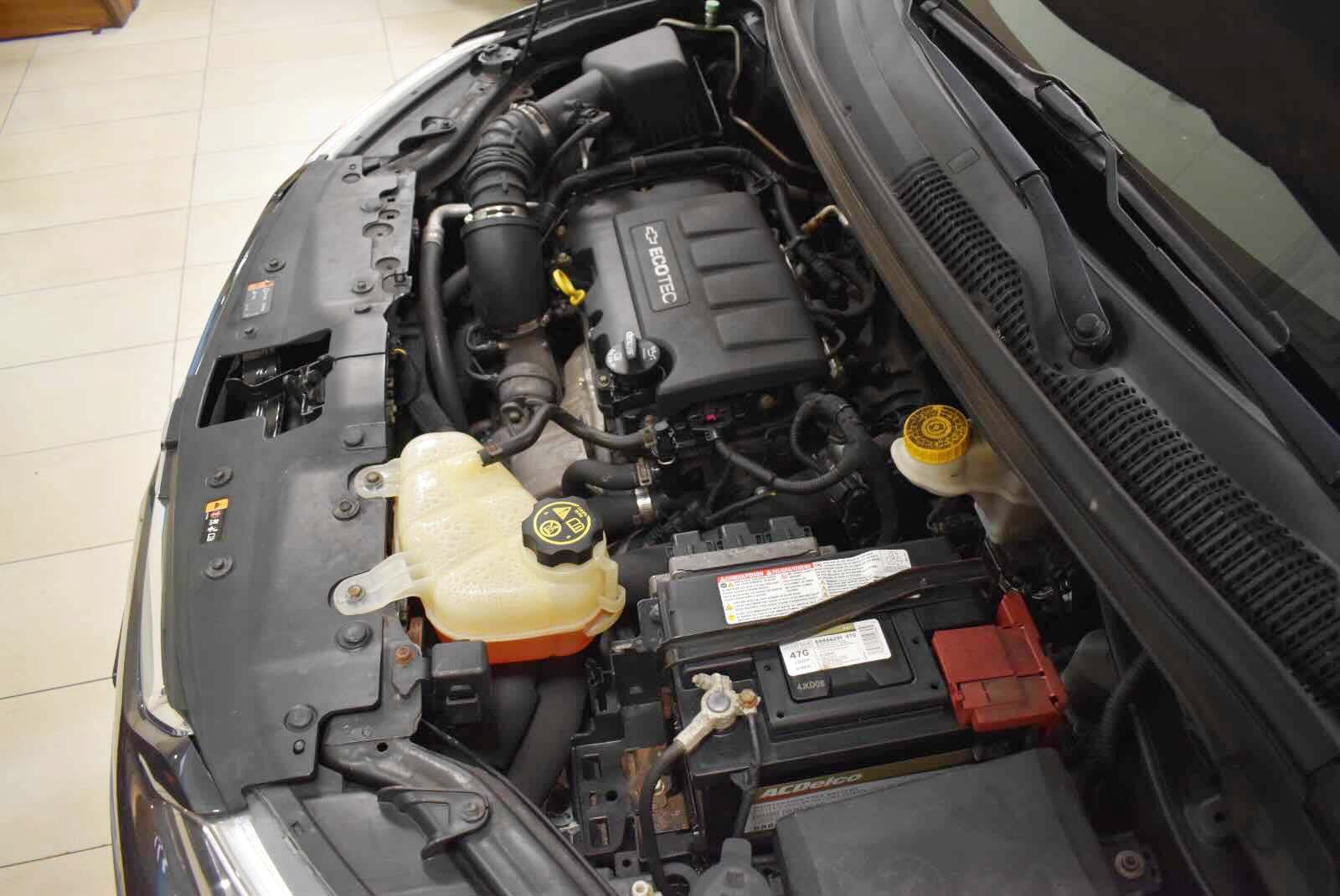 Used 2019 Chevrolet Sonic LT FWD image 27