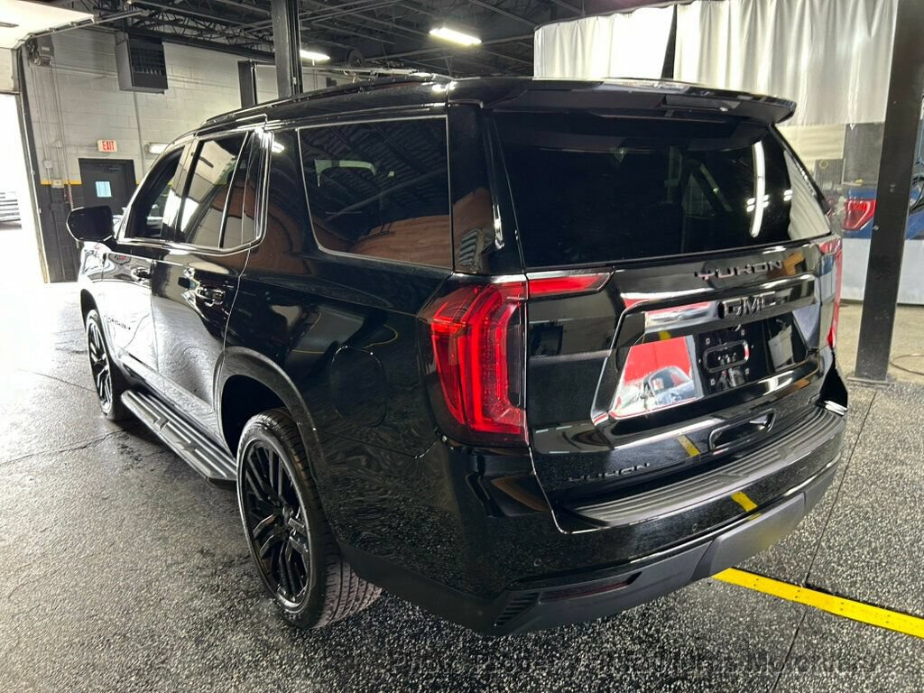 Used 2023 GMC Yukon SLE w/ Gmc Pro Safety Plus Package AWD/4WD image 5