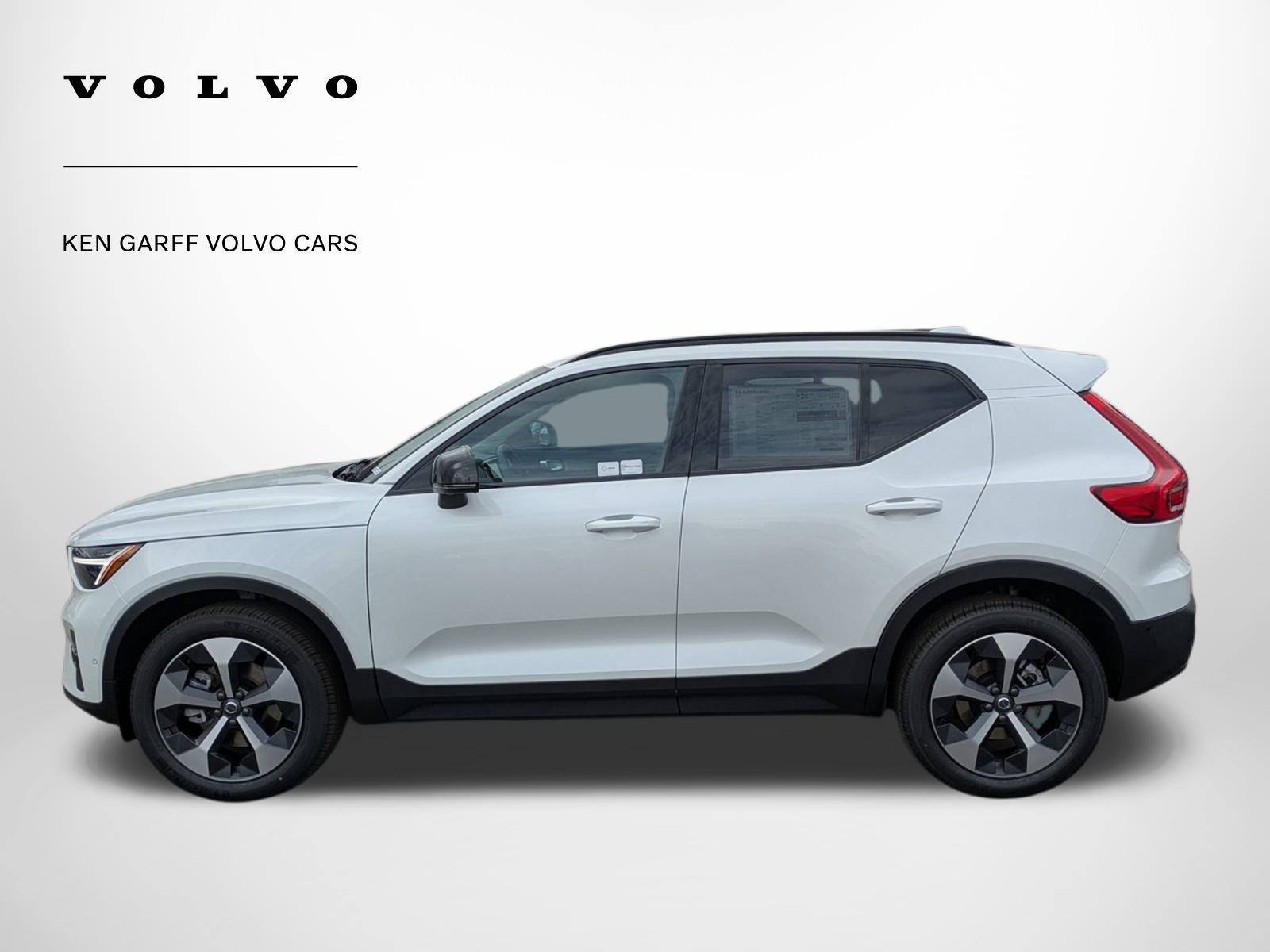 New 2026 Volvo XC40 B5 Plus w/ Protection Package Premier image 7