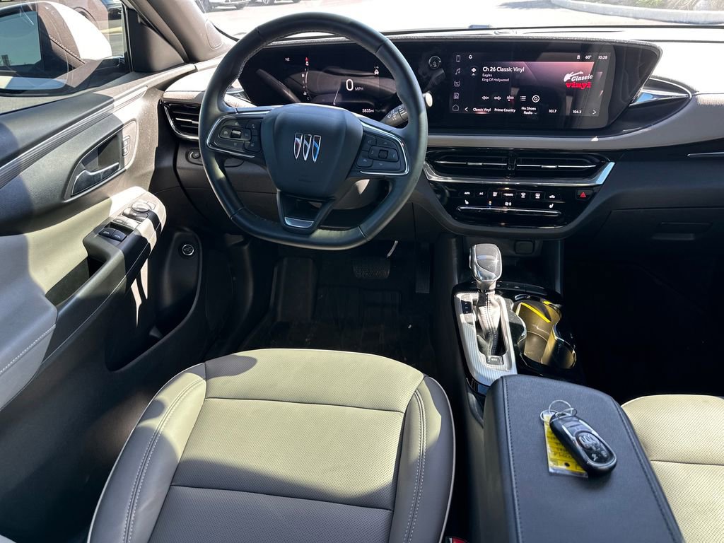 Used 2025 Buick Envista Avenir FWD image 16