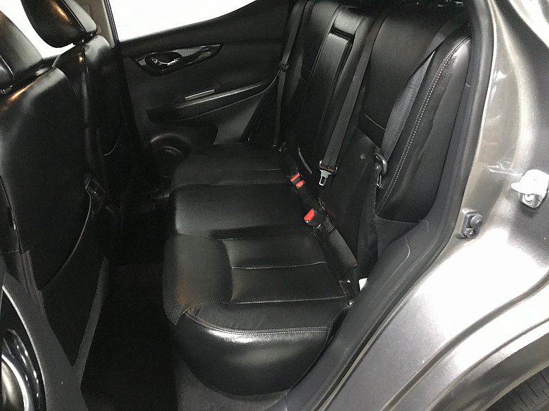 Used 2017 Nissan Rogue Sport SL w/ SL Premium Package AWD/4WD image 17