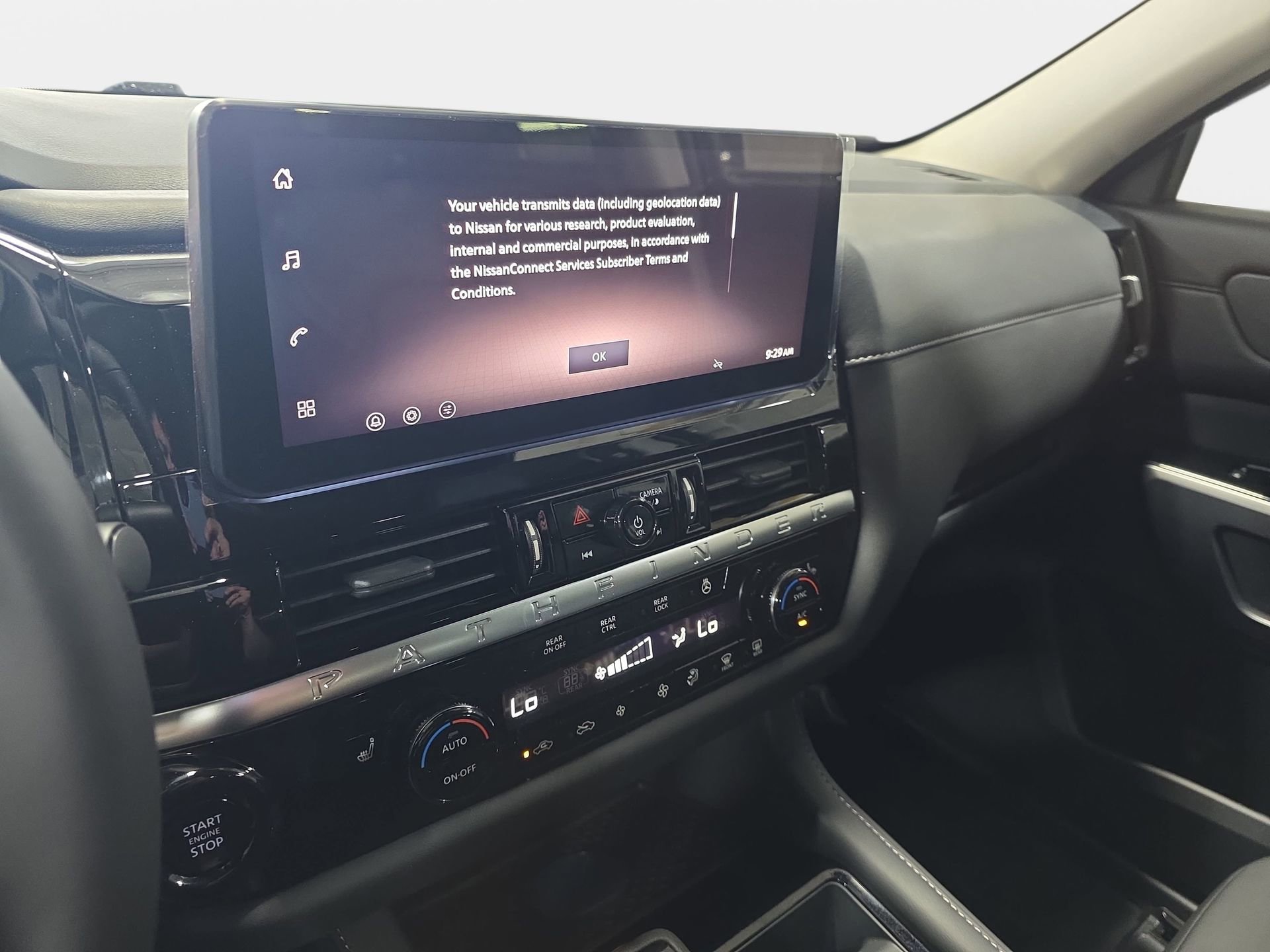 New 2026 Nissan Pathfinder SL FWD image 20