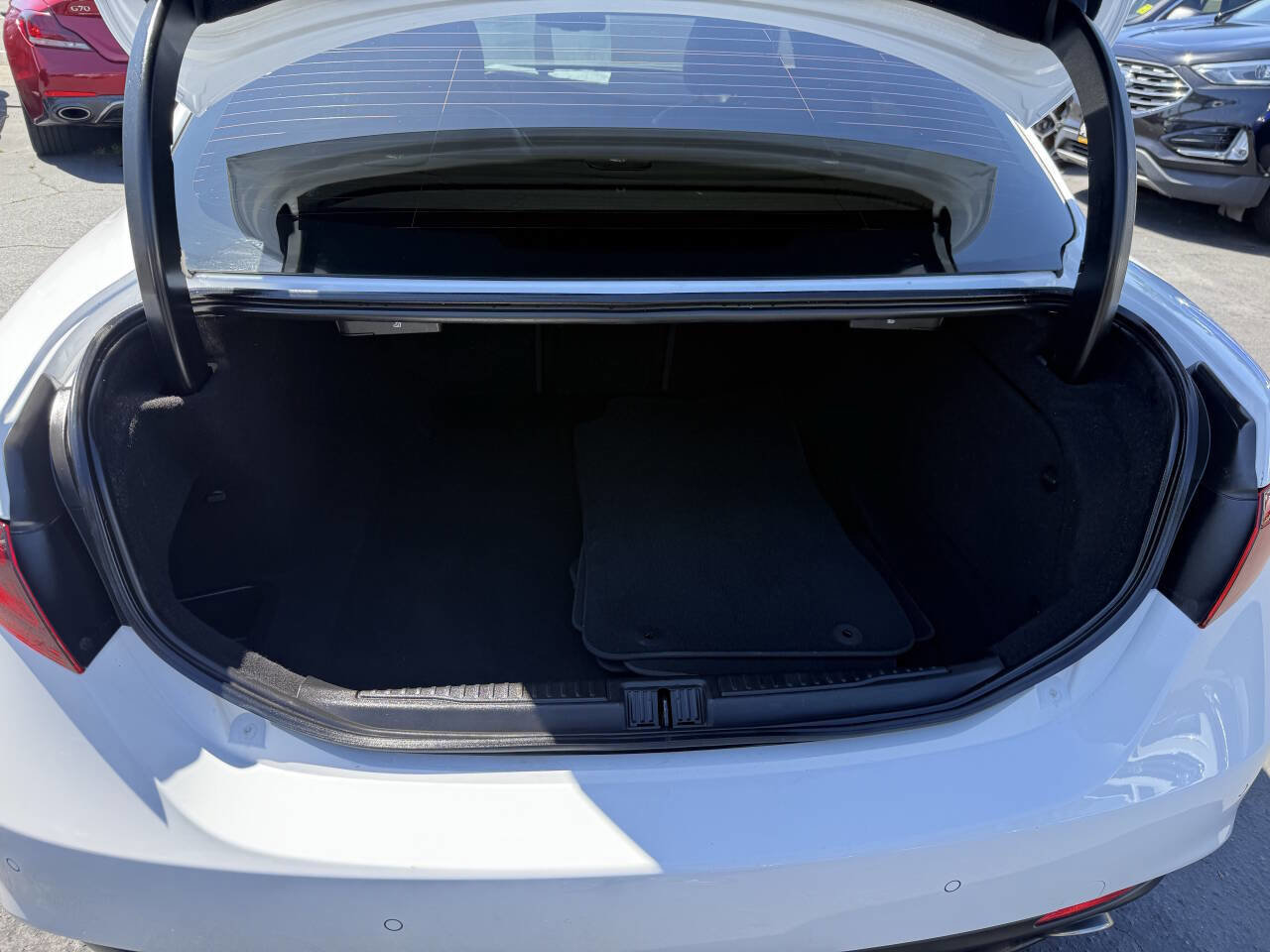 Used 2018 Alfa Romeo Giulia RWD image 20