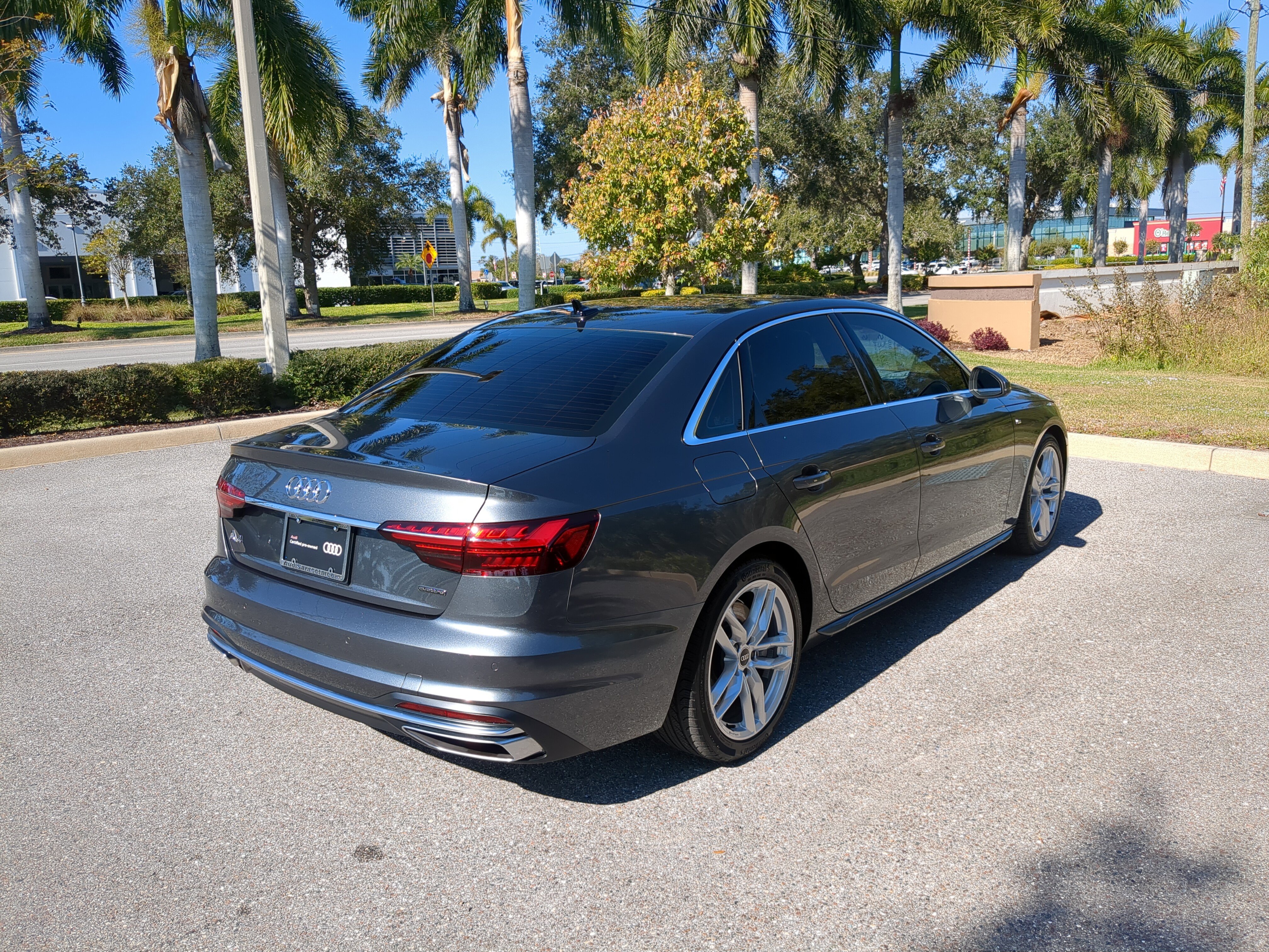 Certified 2023 Audi A4 2.0T Premium Plus image 4