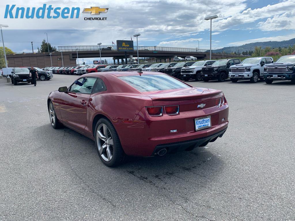 Used 2010 Chevrolet Camaro SS w/ RS Package RWD image 5