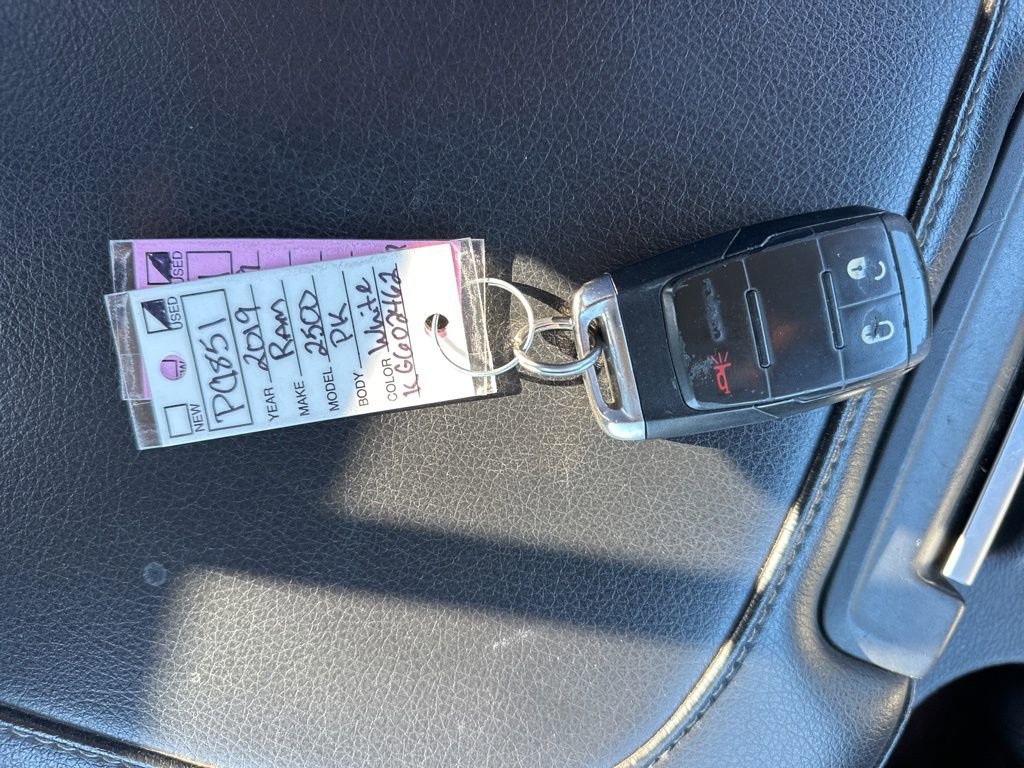 Used 2019 RAM 2500 Tradesman w/ Chrome Appearance Group image 33