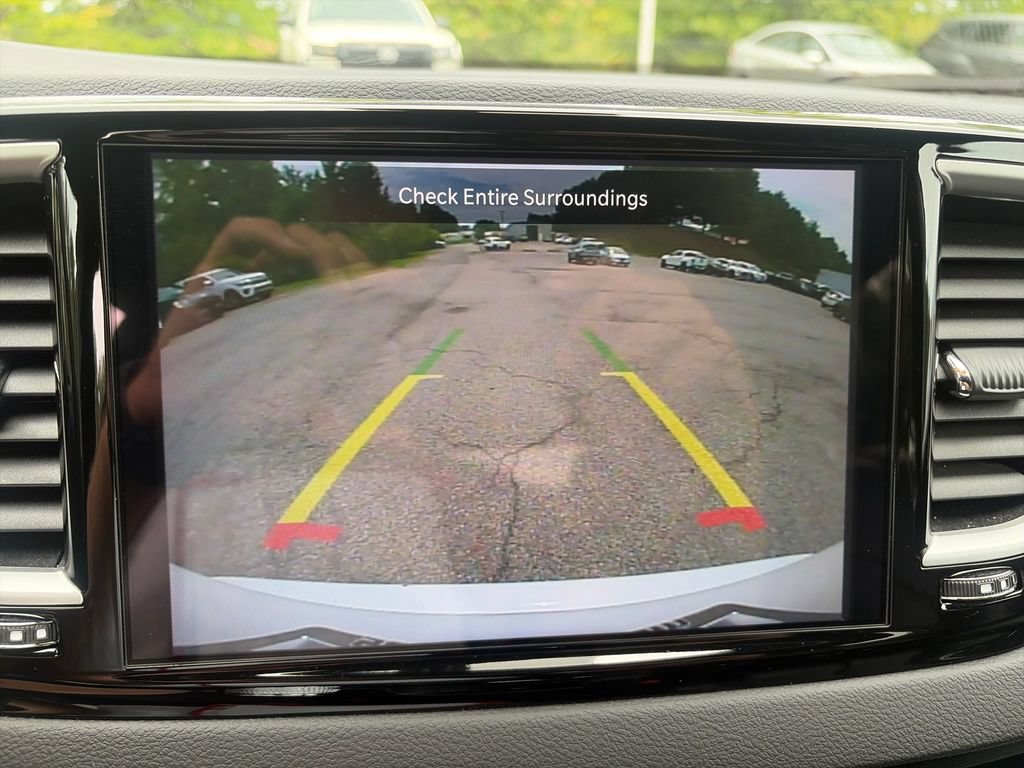 Used 2026 Chrysler Pacifica Select FWD image 20