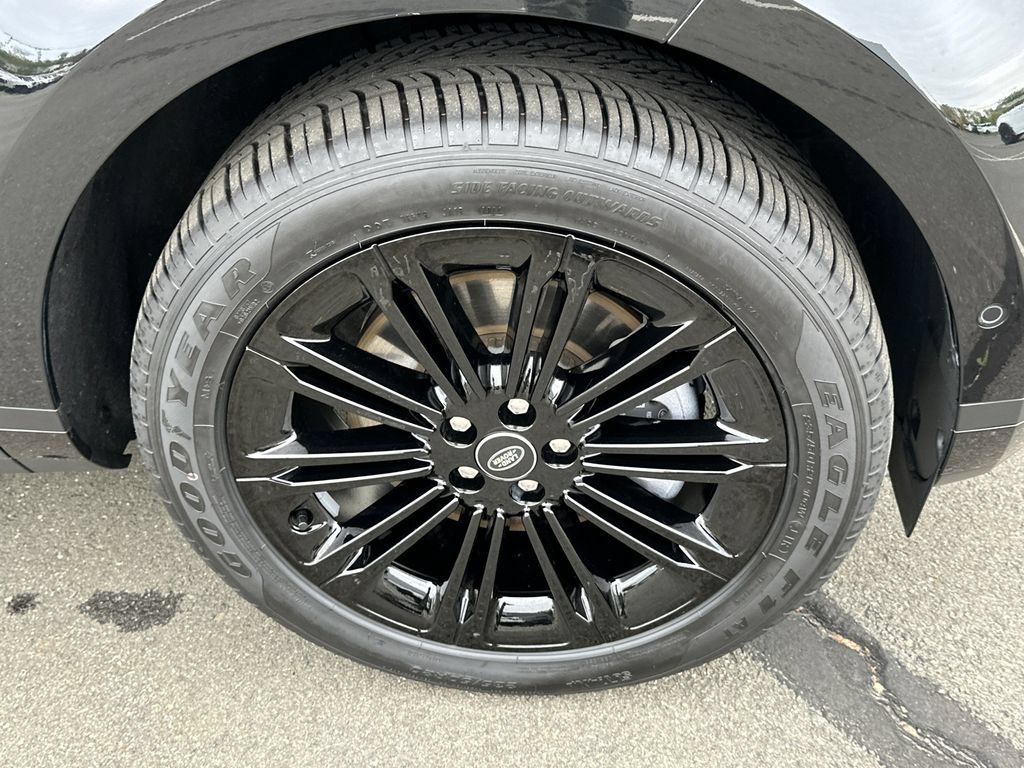 Certified 2026 Land Rover Range Rover Evoque S AWD/4WD image 7