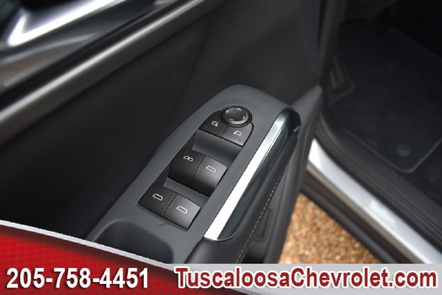 New 2027 Chevrolet Traverse LT FWD image 15