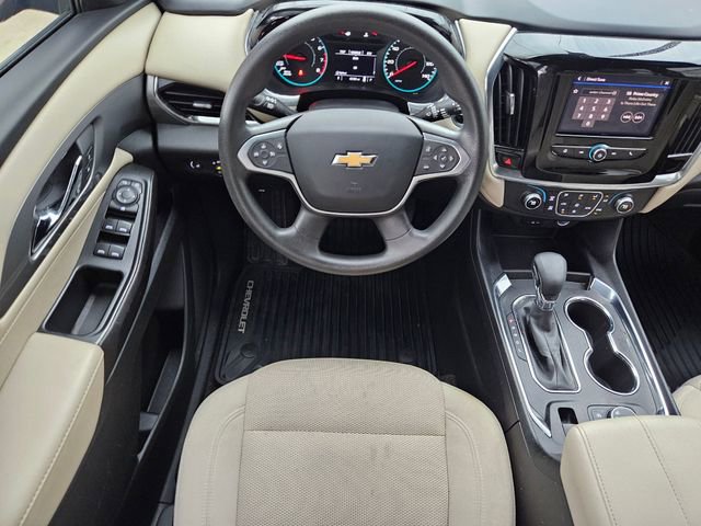 Used 2023 Chevrolet Traverse LS w/ Safety Package image 12
