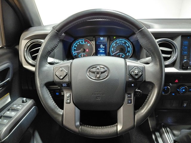 Used 2019 Toyota Tacoma TRD Off-Road image 22