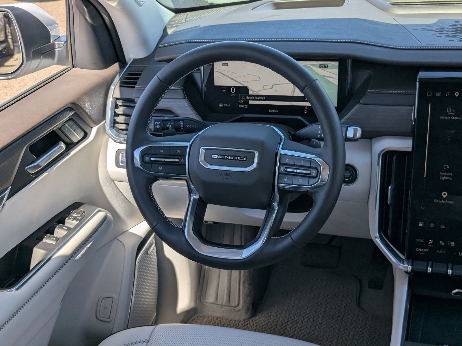 Used 2026 GMC Acadia Denali image 16