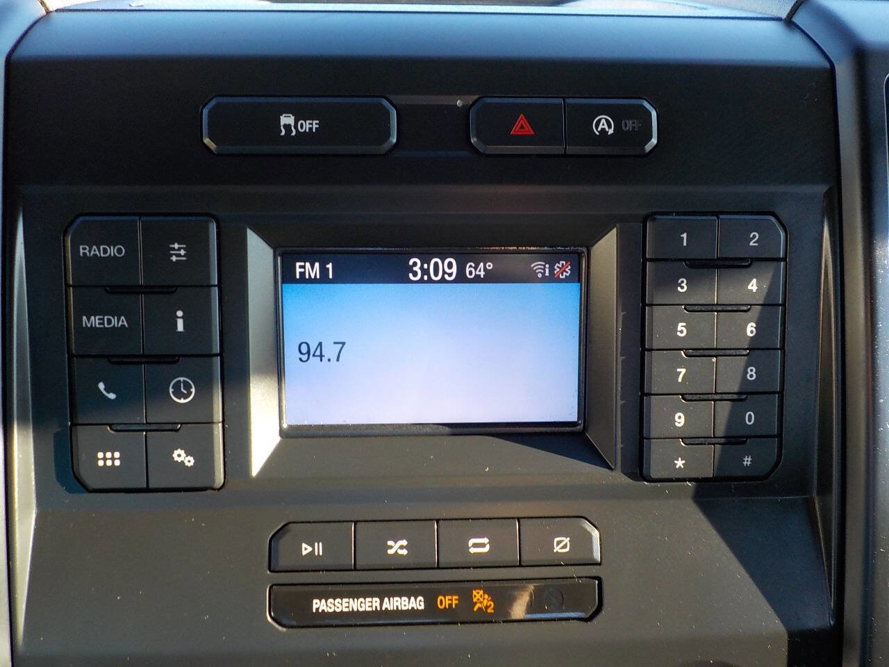 Used 2018 Ford F150 XL w/ Equipment Group 101A Mid image 18