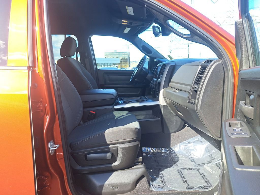 Used 2023 RAM 1500 Express AWD/4WD image 17
