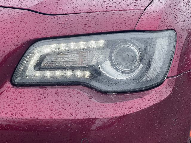 Used 2023 Chrysler 300 C RWD image 41