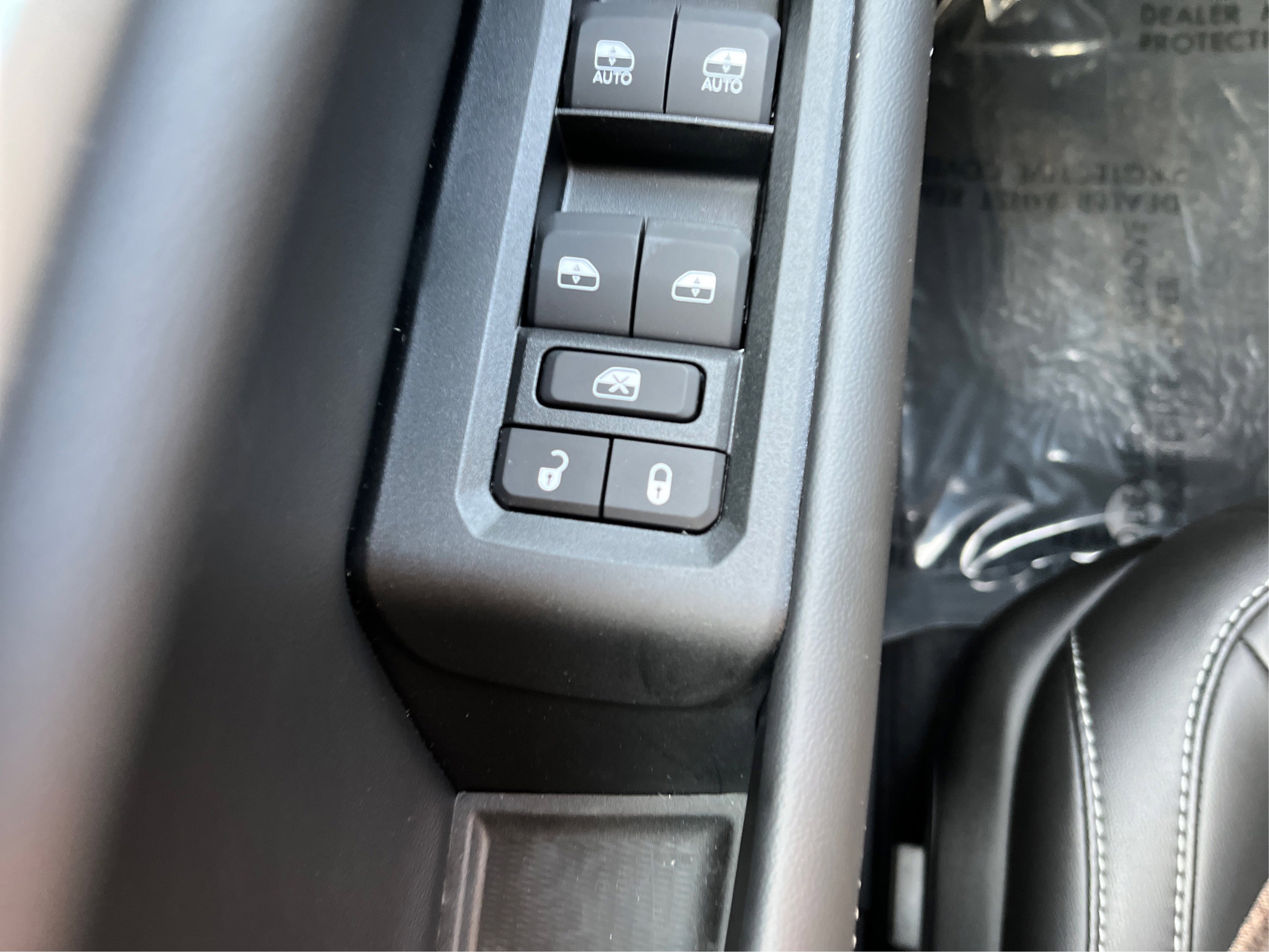 New 2025 Jeep Grand Cherokee Limited w/ Black Appearance Package image 58