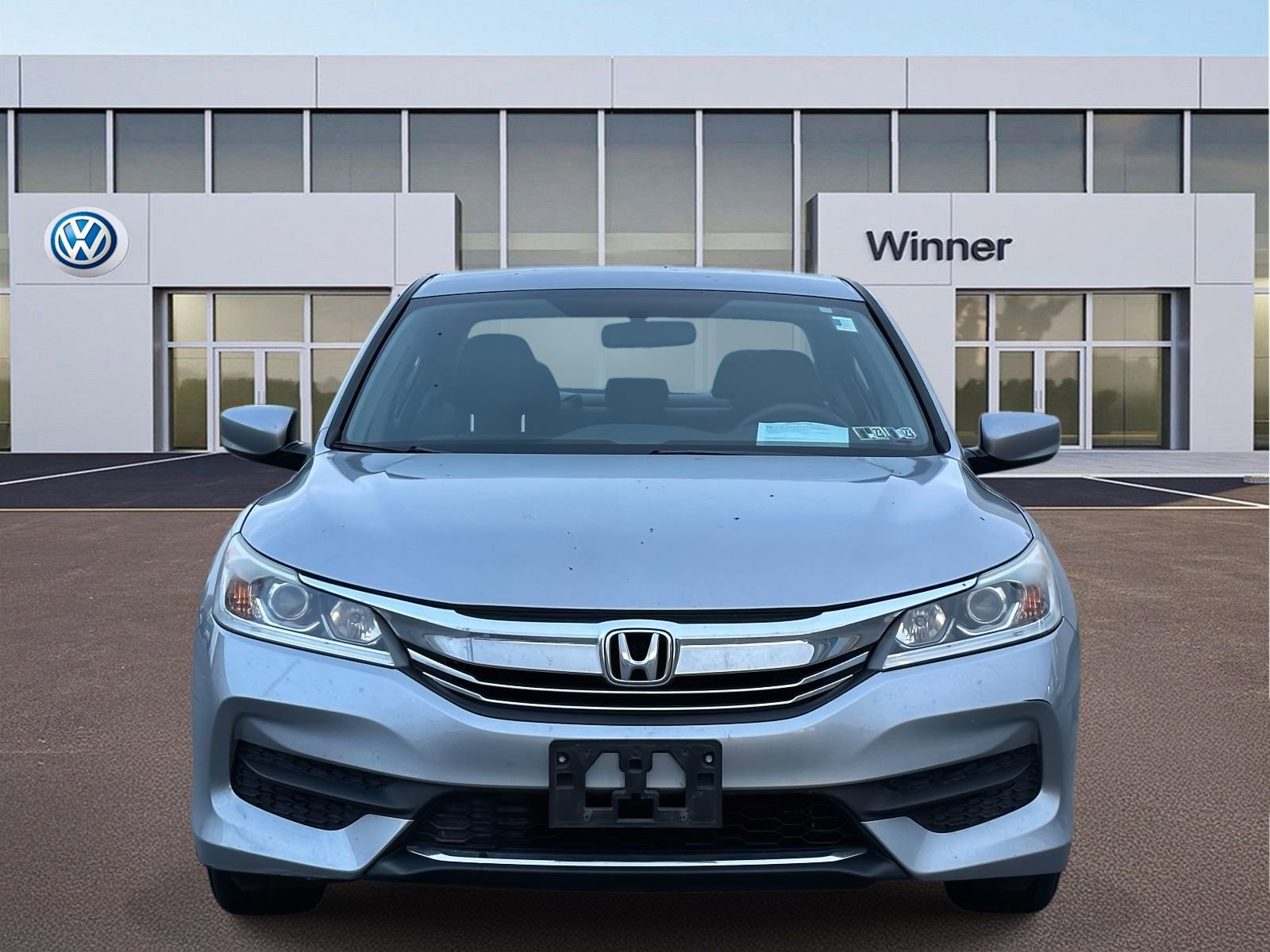 Used 2017 Honda Accord LX image 6