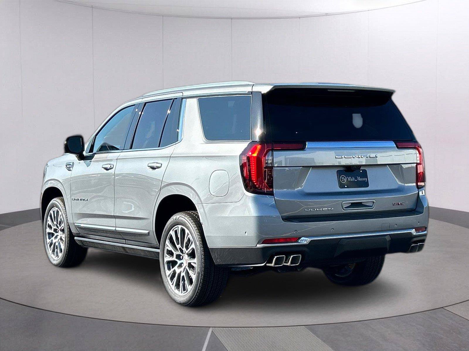 New 2026 GMC Yukon Denali w/ Denali Reserve Package AWD/4WD image 3