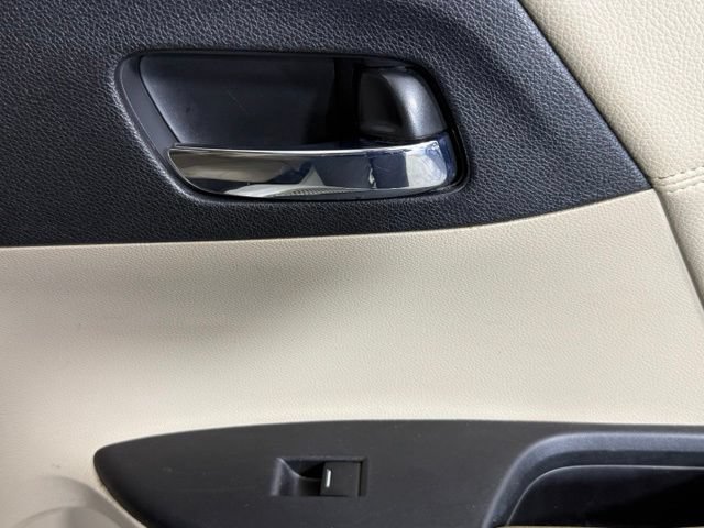 Used 2016 Honda Accord EX-L image 21