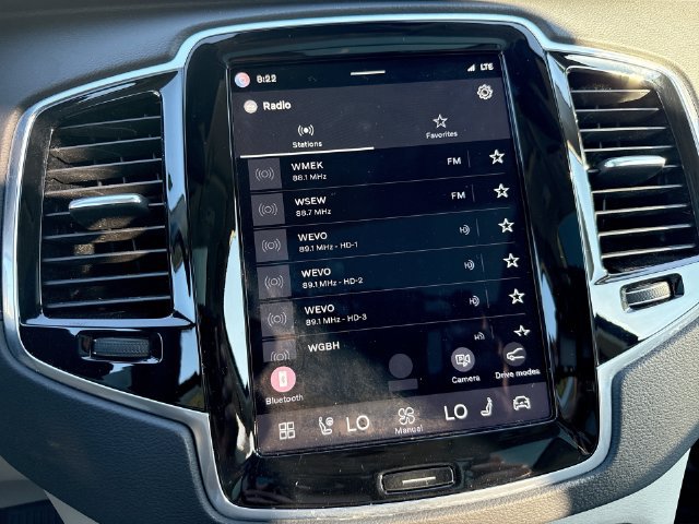 Certified 2024 Volvo XC90 T8 Ultimate w/ Lounge Package AWD/4WD image 16