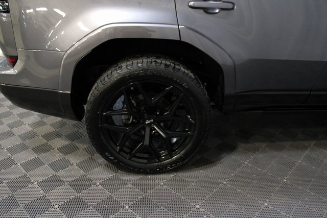 Used 2024 Lexus GX 550 image 11