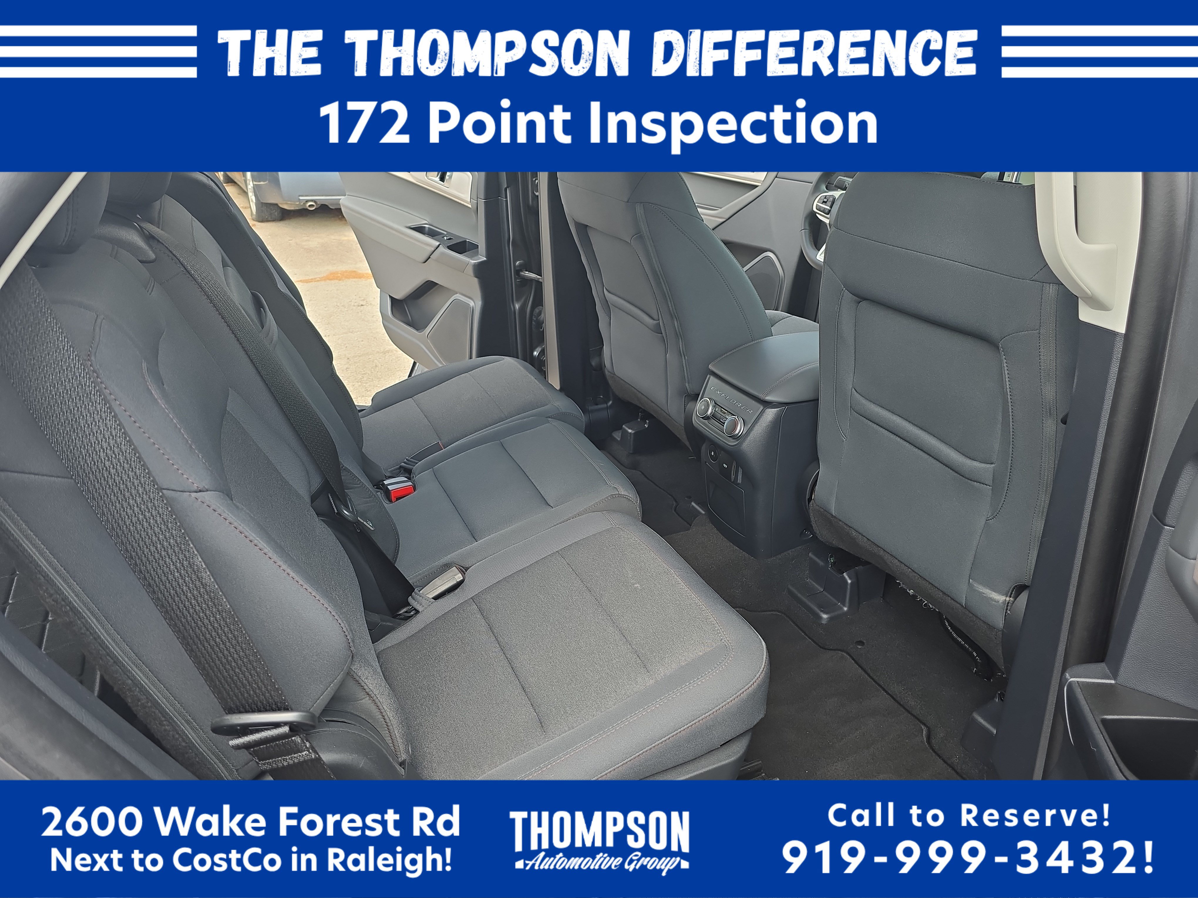Used 2025 Ford Explorer Active RWD image 11