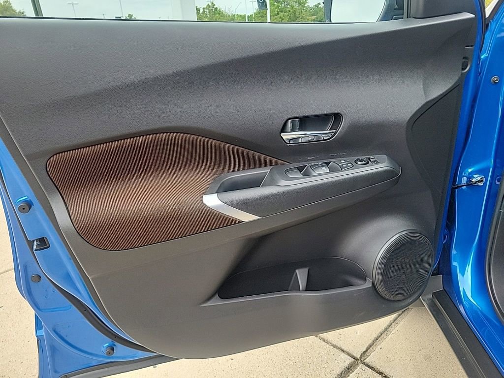 Certified 2024 Nissan Kicks SR image 23