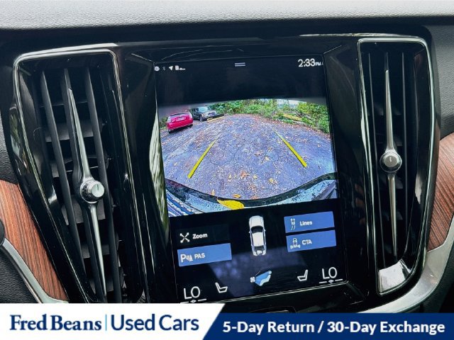 Used 2022 Volvo S60 T8 R-Design Expression w/ Premium Package AWD/4WD image 18