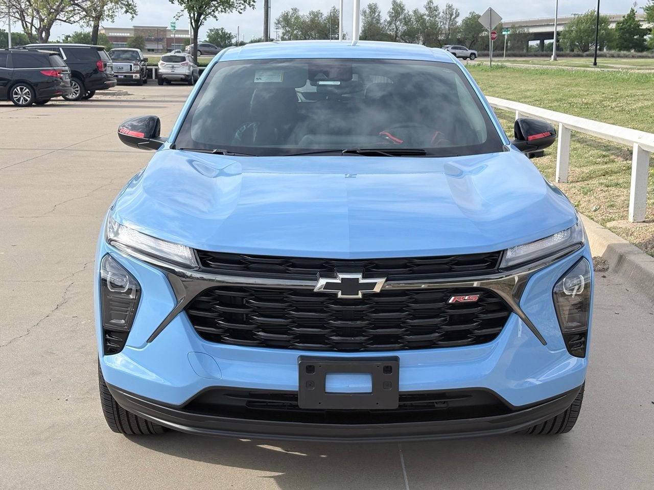 Used 2024 Chevrolet Trax RS w/ Driver Confidence Package image 2