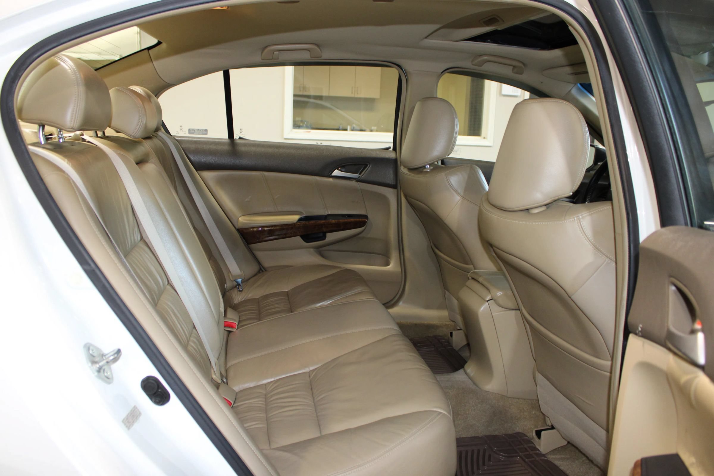 Used 2008 Honda Accord EX-L image 30