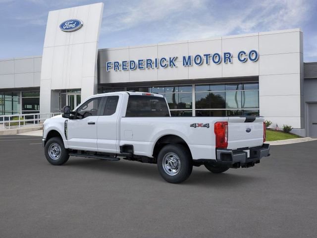 New 2026 Ford F250 XL w/ XL Chrome Package image 4