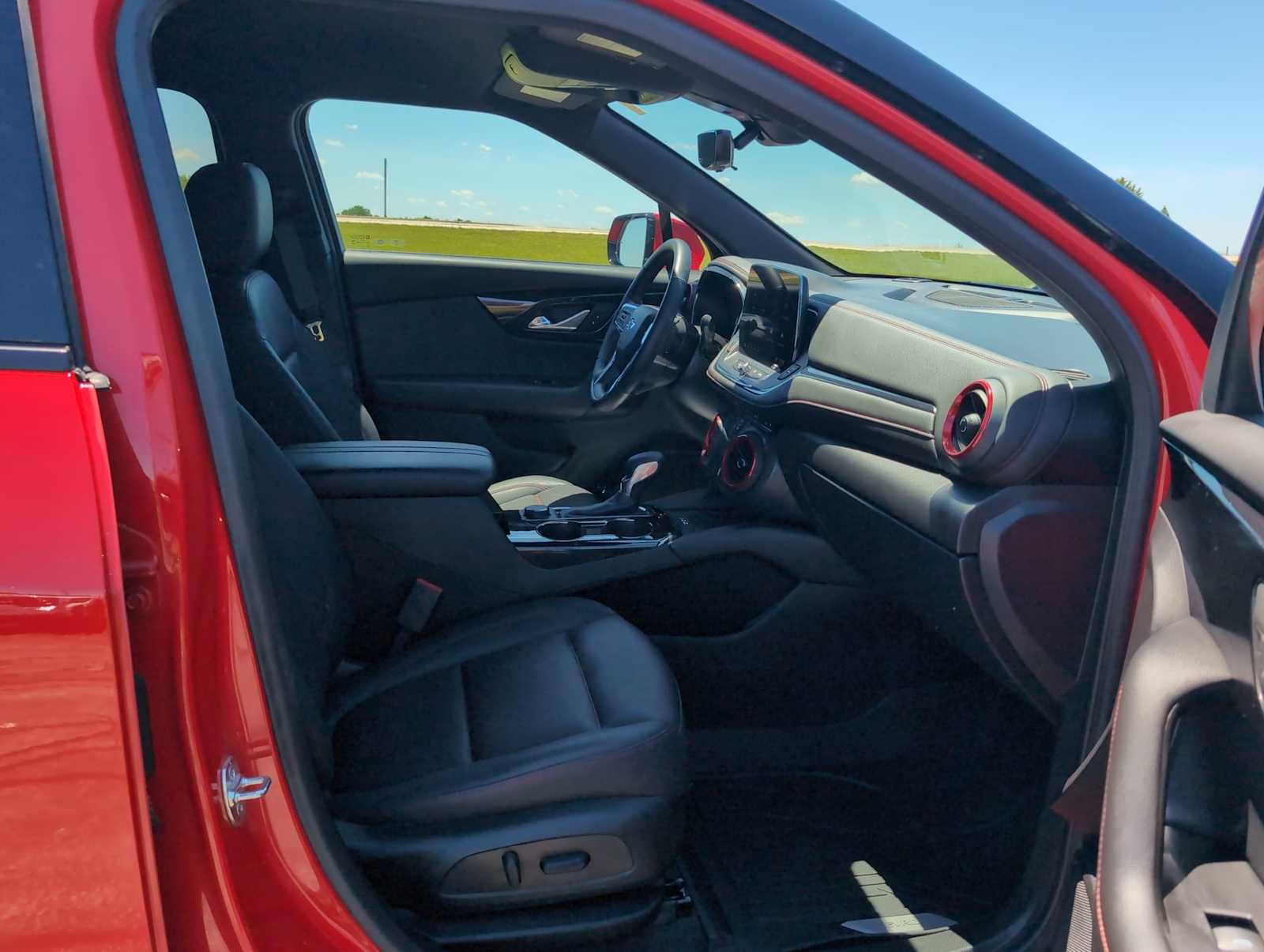 Used 2024 Chevrolet Blazer RS w/ Driver Confidence II Package FWD image 28