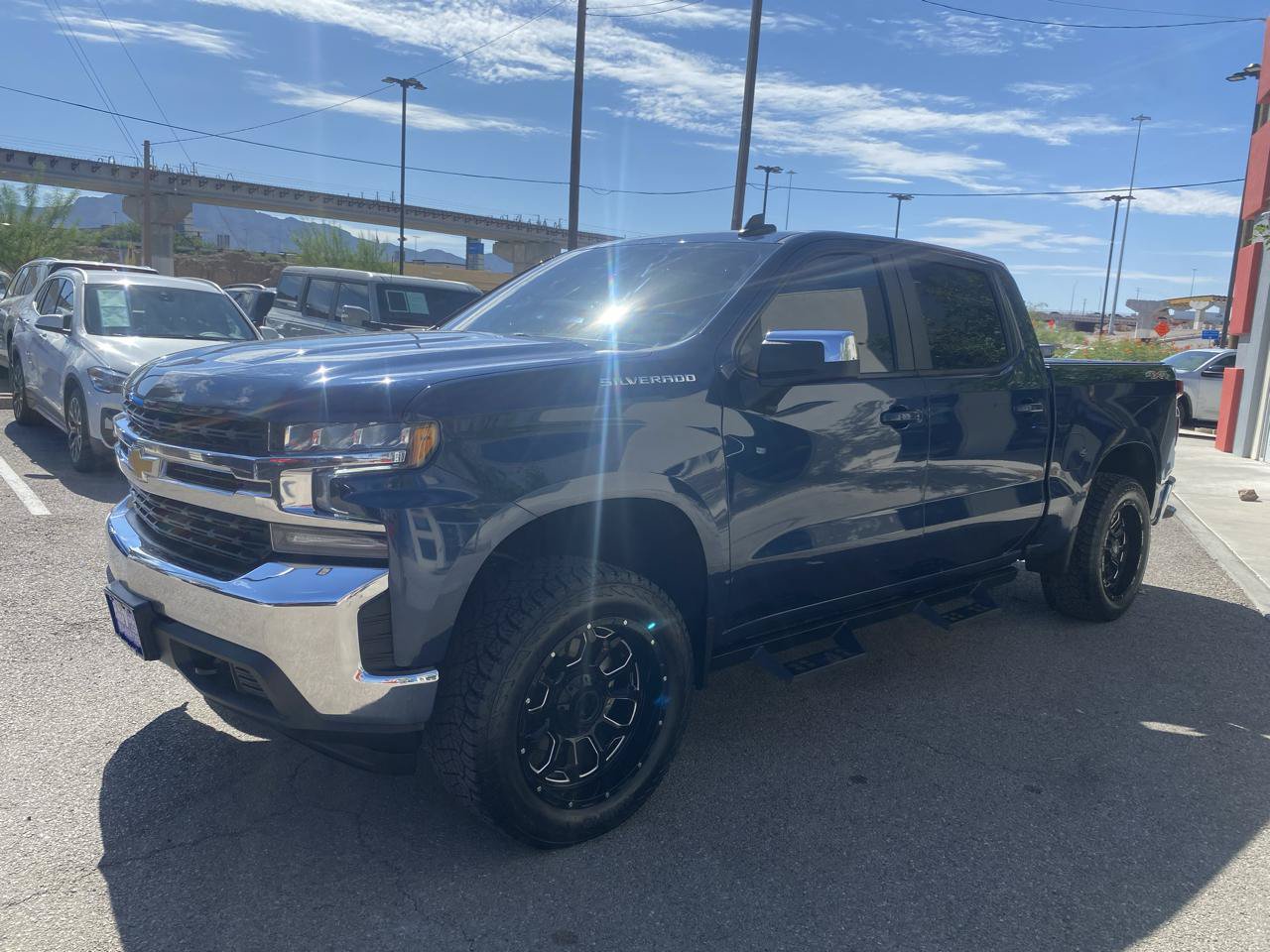 Used 2021 Chevrolet Silverado 1500 LT w/ LPO, Liner Protection Package AWD/4WD image 30