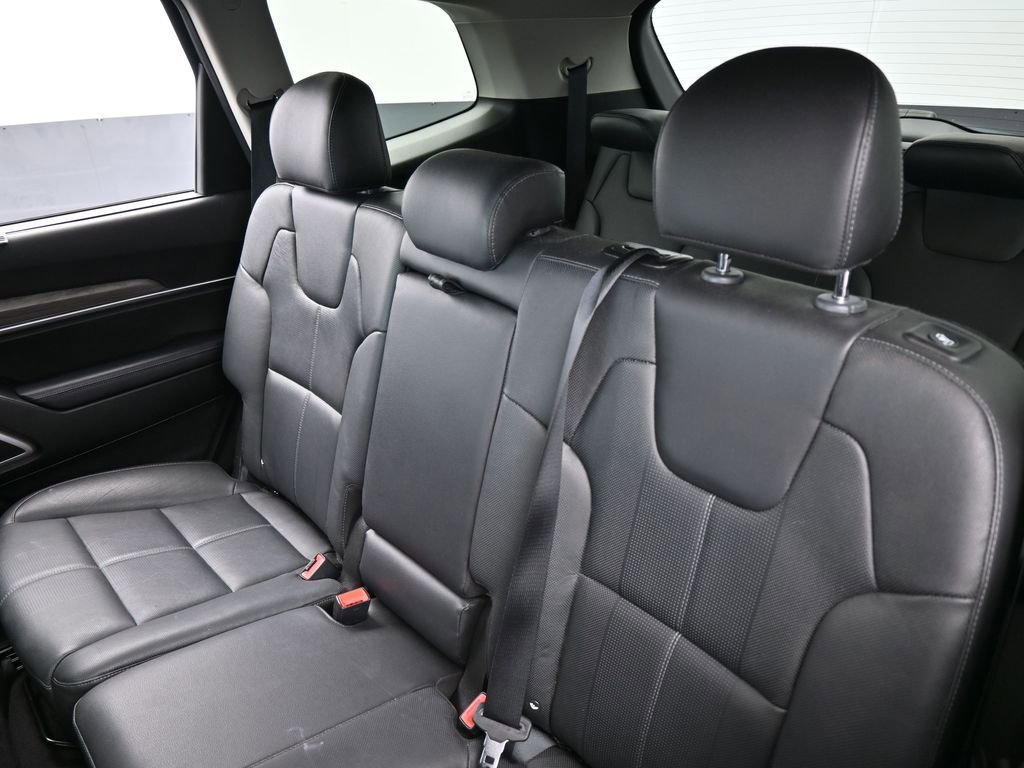 Used 2021 Kia Telluride EX image 41
