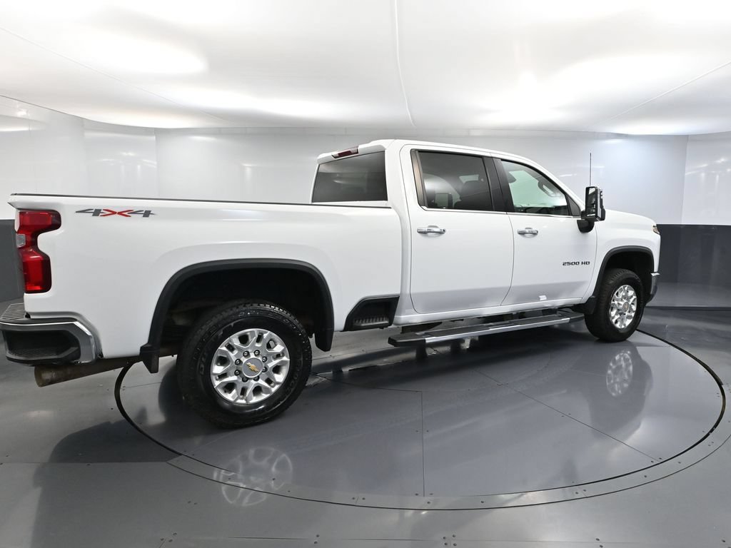 Used 2024 Chevrolet Silverado 2500 LTZ AWD/4WD image 4