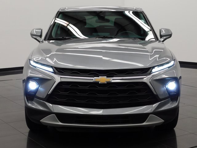 Used 2023 Chevrolet Blazer LT image 3