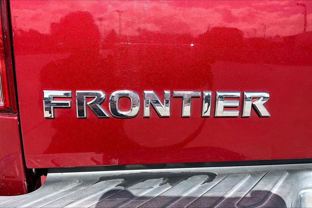 Used 2019 Nissan Frontier SV image 24