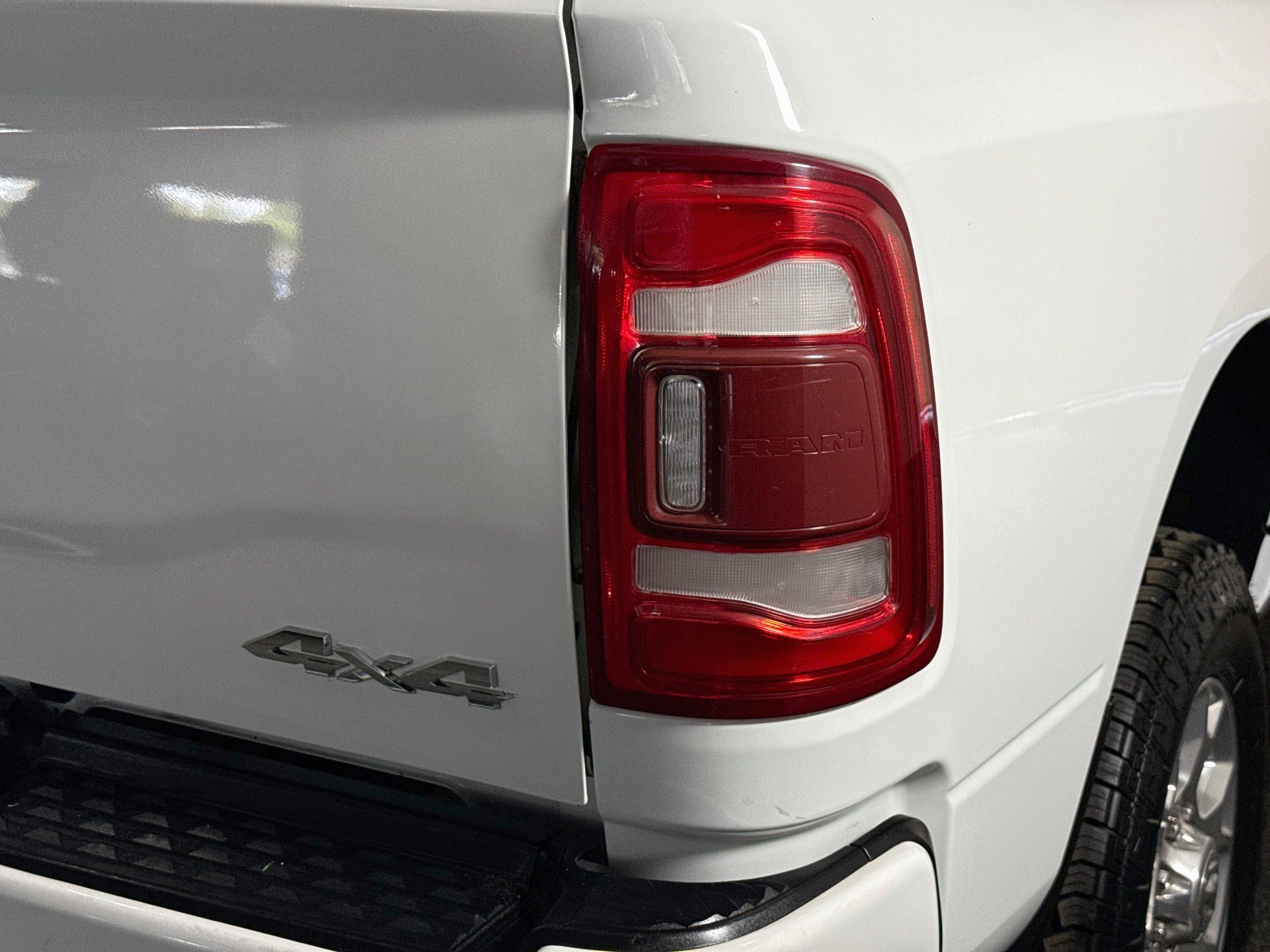 Used 2024 RAM 2500 Laramie AWD/4WD image 33