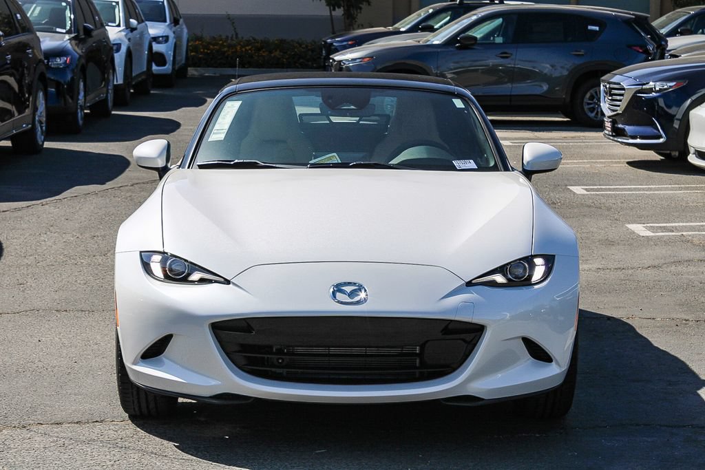 New 2026 MAZDA MX-5 Miata Grand Touring w/ Weather Package RWD image 2