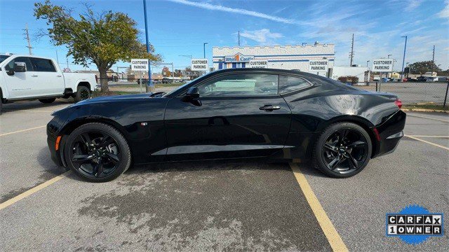 Used 2023 Chevrolet Camaro LT w/ Technology Package image 6