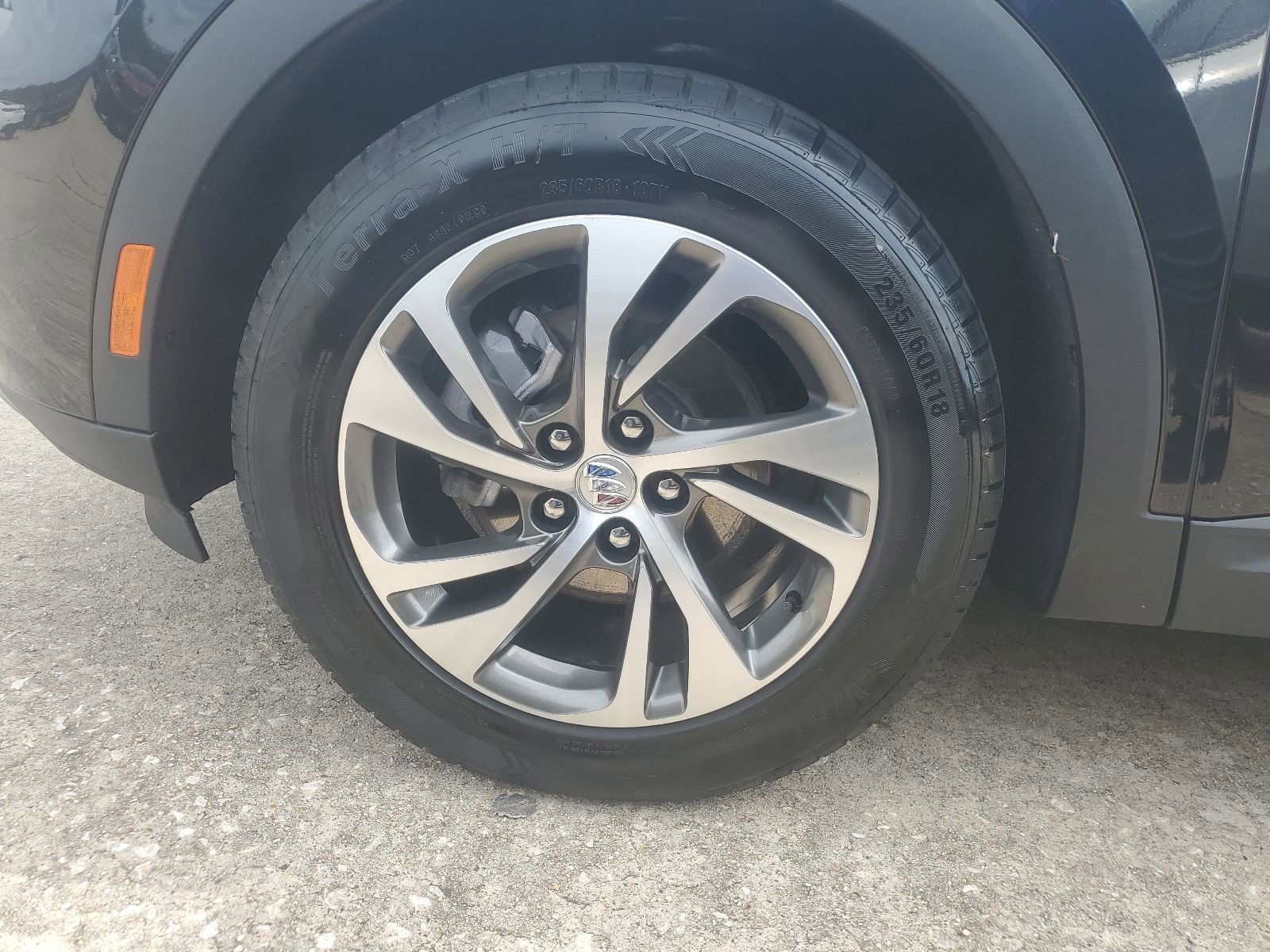 Used 2023 Buick Envision Essence FWD image 7