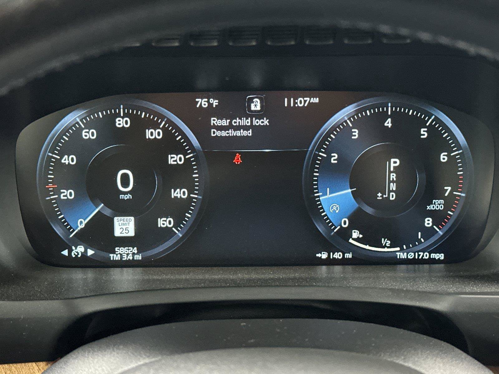 Used 2021 Volvo XC90 T5 Momentum w/ Advanced Package AWD/4WD image 24