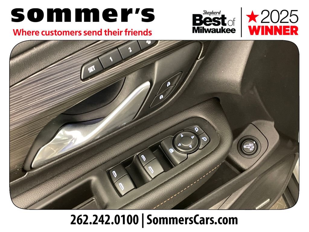 Used 2020 GMC Terrain SLT w/ Preferred Package AWD/4WD image 11