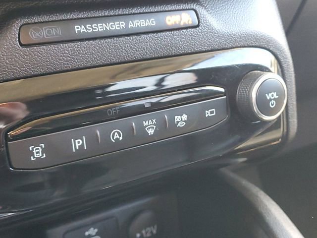 Used 2024 Ford Escape Platinum image 20