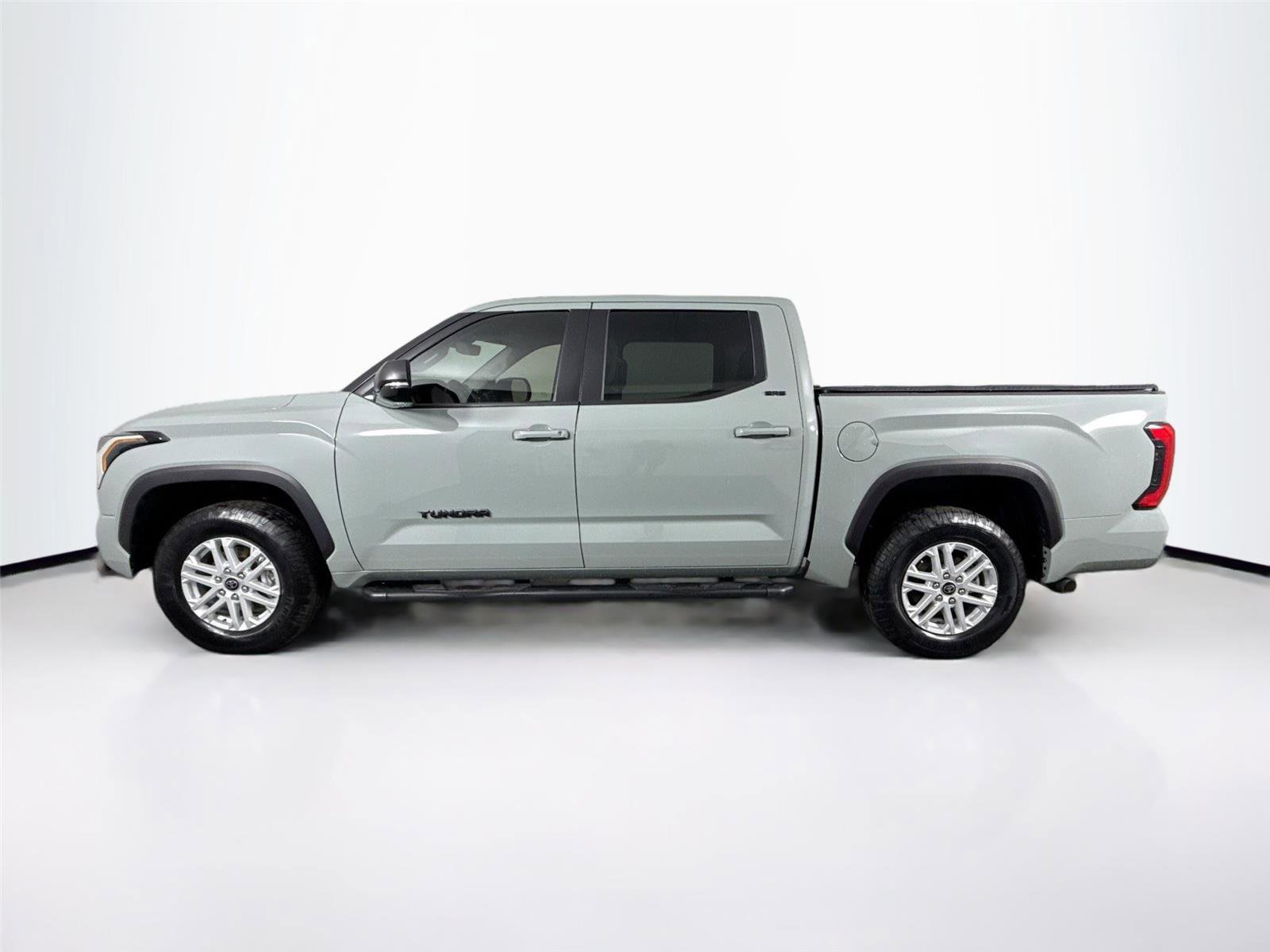 Used 2024 Toyota Tundra SR5 image 9