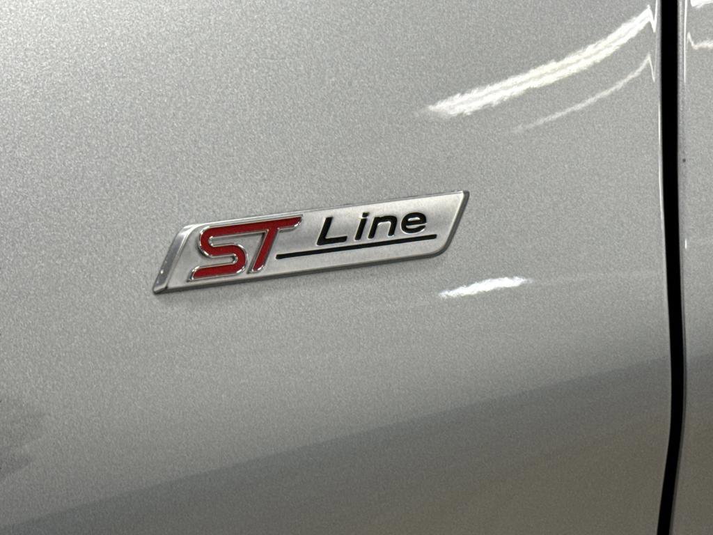 Used 2023 Ford Explorer ST-Line image 37