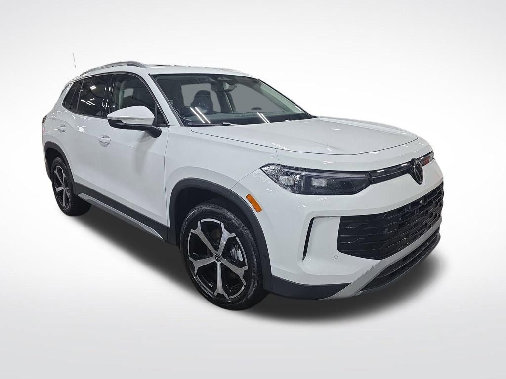 New 2026 Volkswagen Tiguan SE AWD/4WD image 3